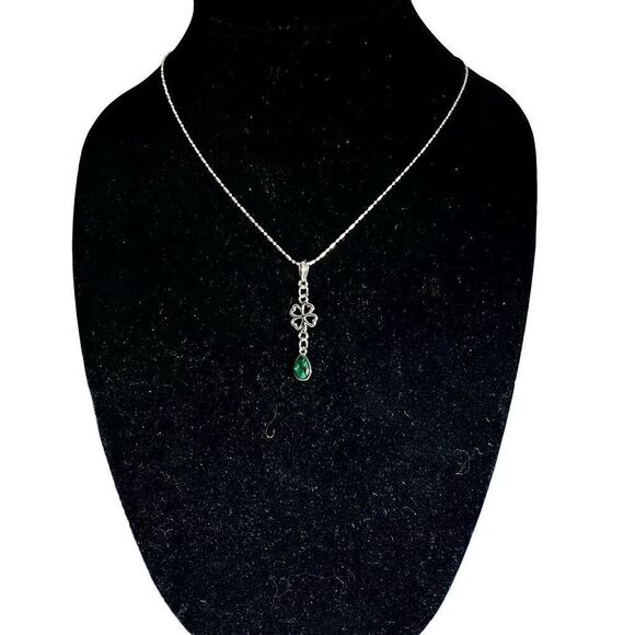 BAC Green Tear Drop Crystal & Shamrock  w/925 Silver Chain - Picture 2 of 8